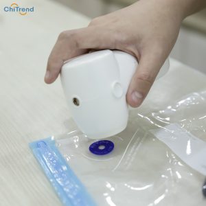 Máy hút chân không mini ZOLELE EV01 - Sử dụng PIN