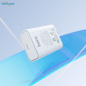 Cốc sạc nhanh Type-C Hoco C143 PD20W chân cắm US