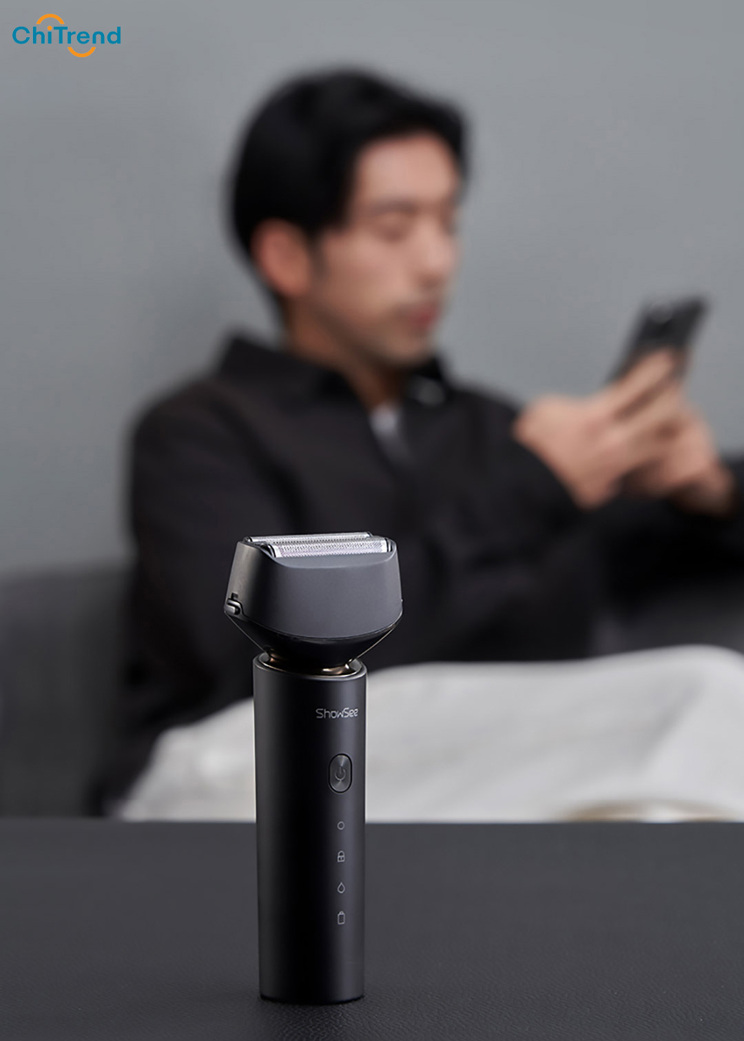 Máy cạo râu Showsee F601-BK